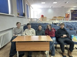 Обучающиеся ЦО №2, участники муниципальной интеллектуальной игры «Математика для жизни»